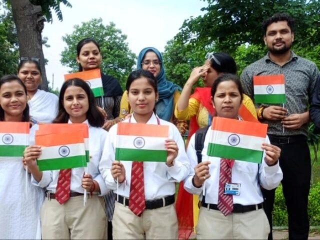 मंगलायतन विश्वविद्यालय के चार दिवसीय ‘हर घर तिरंगा’ अभियान में देशभक्ति की भावना उमड़ी